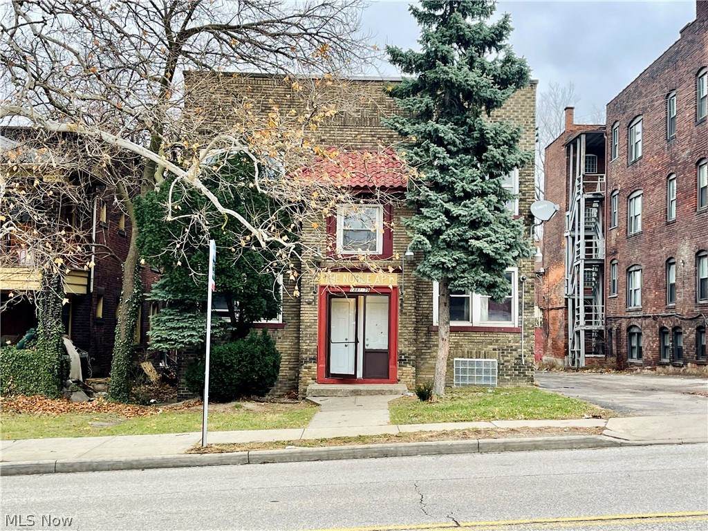 1881 Noble Road - Photo 1