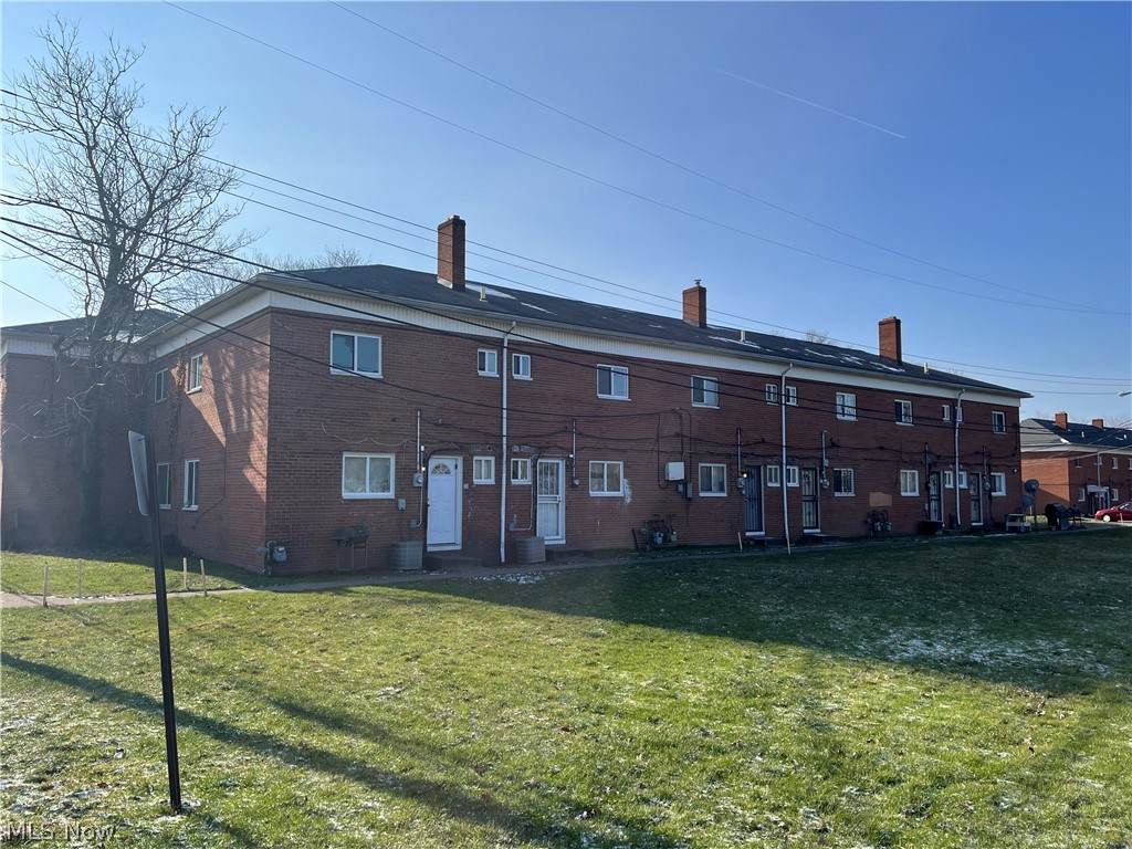 23856 Banbury Circle - Photo 1
