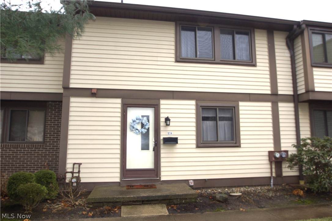 934 Hampton Ridge Drive - Photo 1