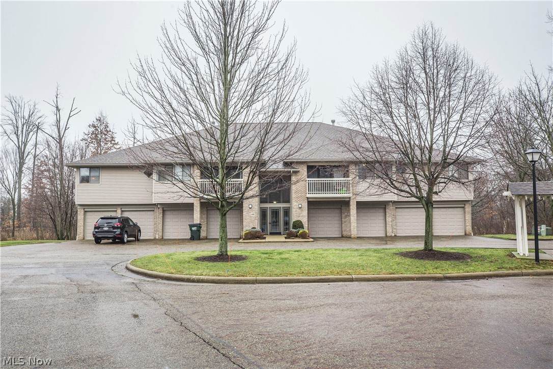 3800 Rosemont Boulevard - Photo 1