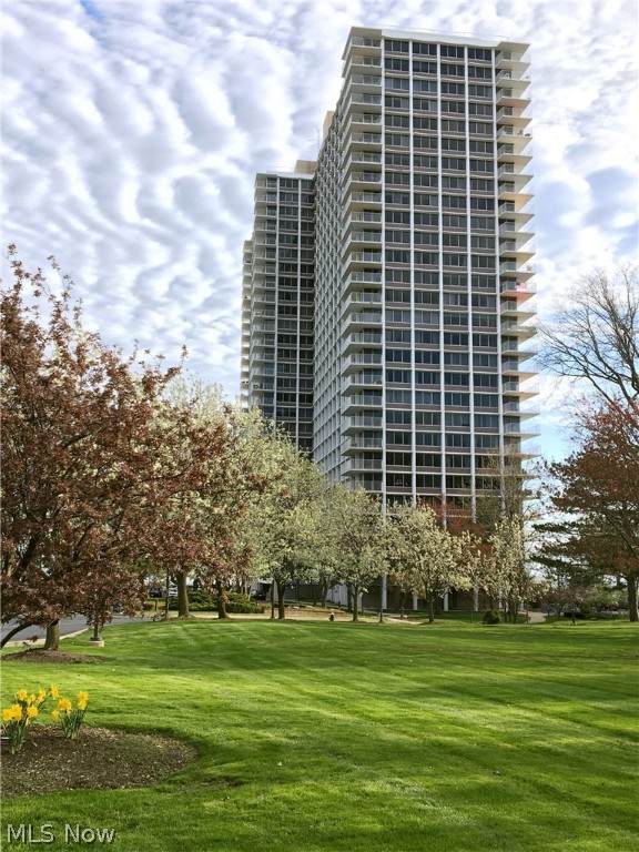 12700 Lake Avenue - Photo 1