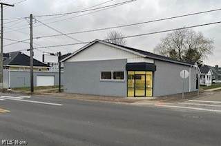 1123 Pine Street - Photo 1
