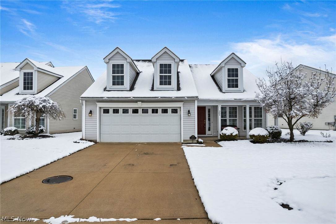 384 Clearbrook Drive - Photo 1