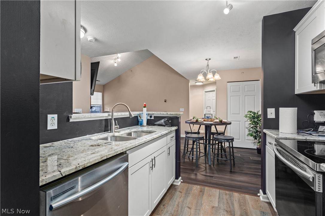 14722 Lenox Drive - Photo 1
