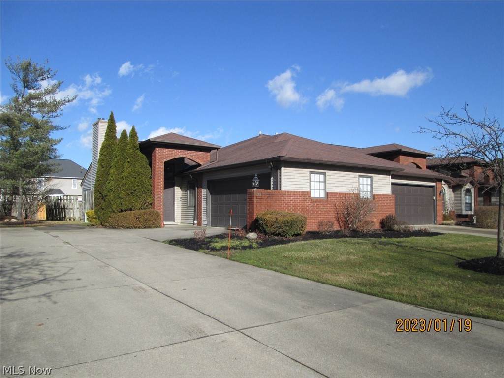 5221 Parkhurst Drive - Photo 1