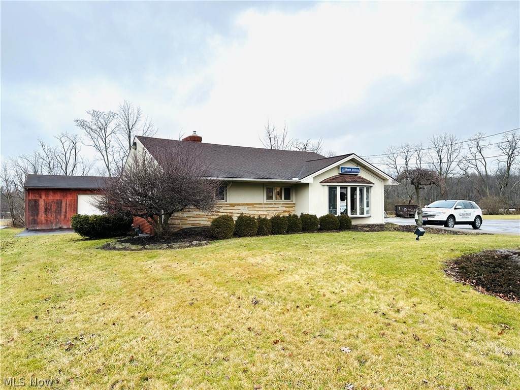 998 Tibbetts Wick Road - Photo 1