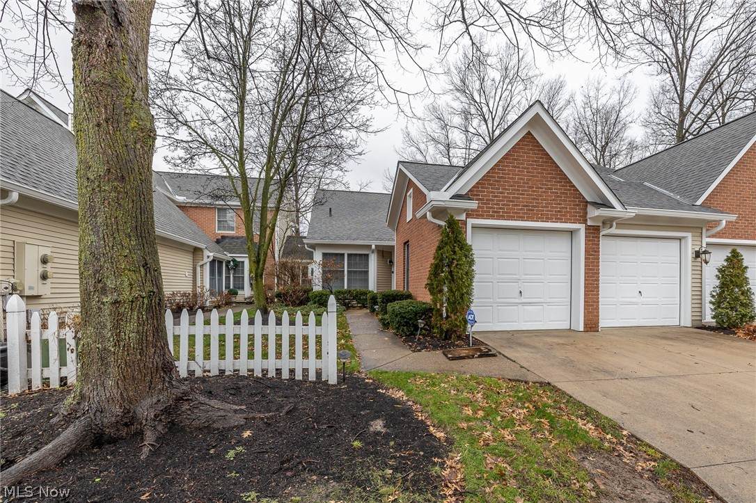 225 Westwind Drive - Photo 1