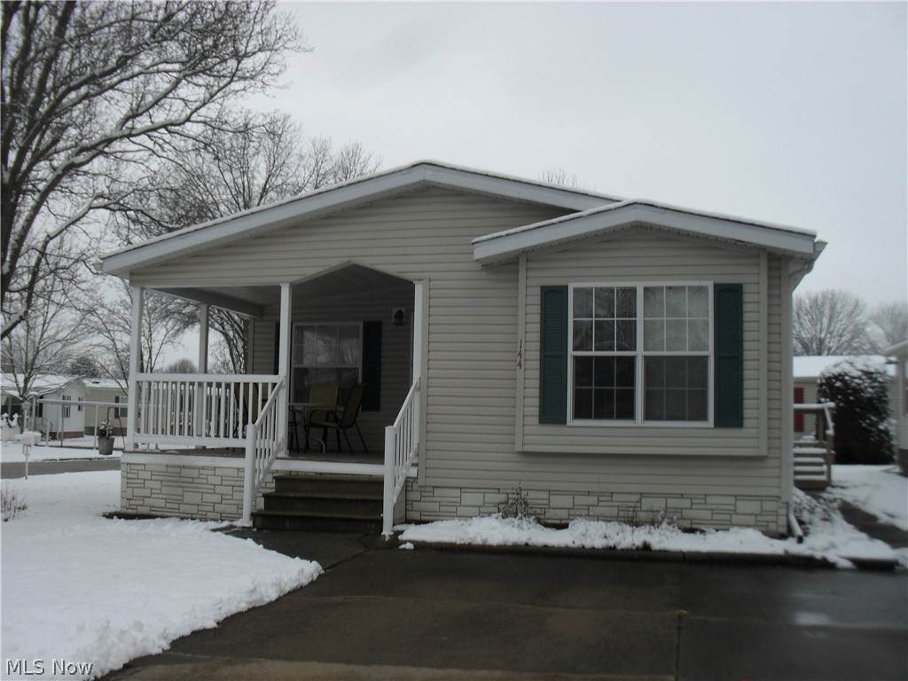 144 C Street - Photo 1