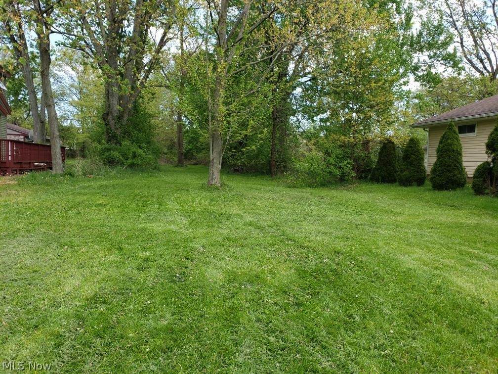 1431 Bradley Road - Photo 1