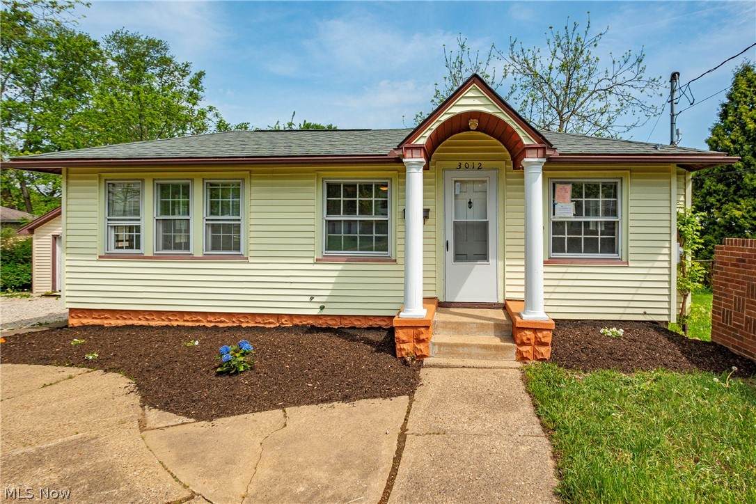 3012 Lincoln Way - Photo 1