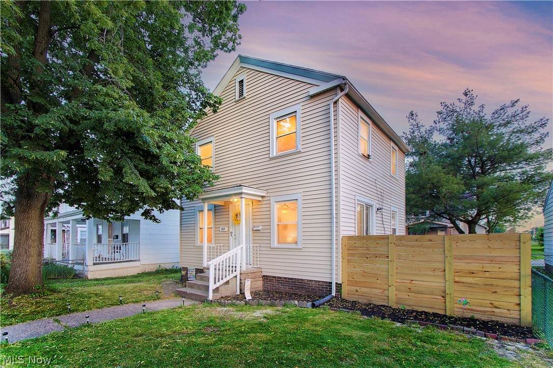 1712 Virginia Place - Photo 1