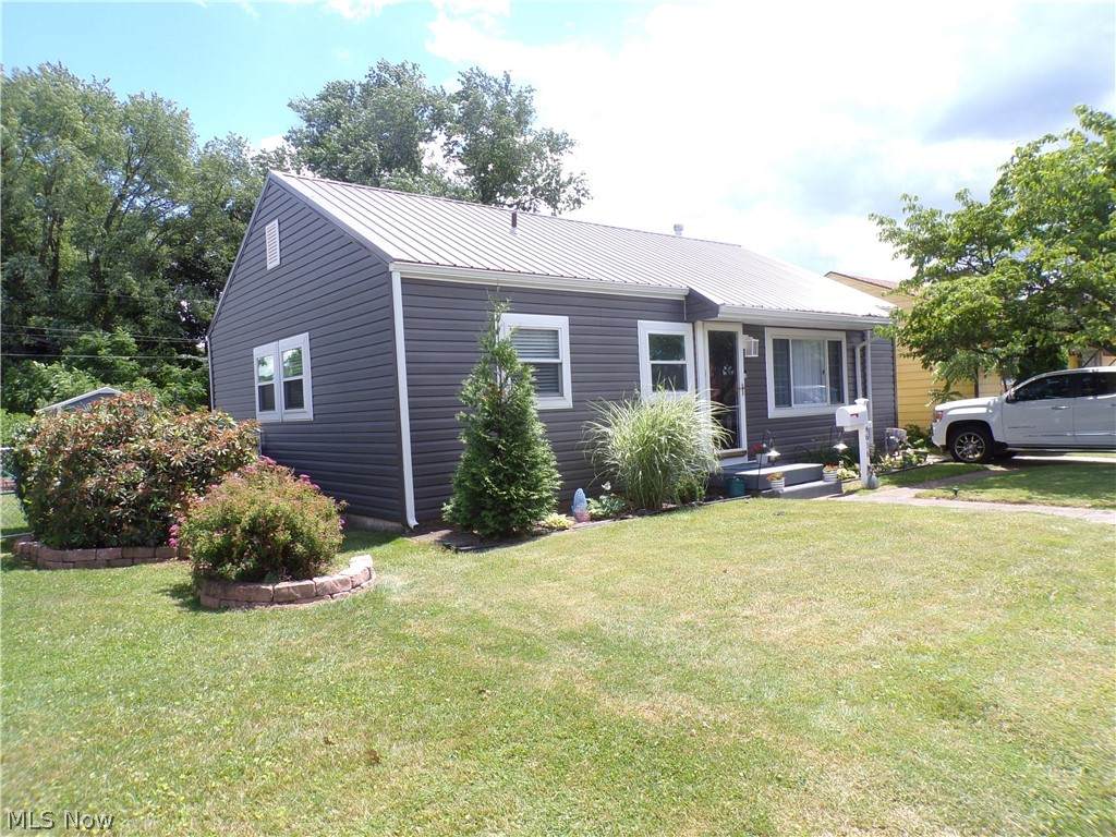4616 Grand Central Avenue - Photo 1