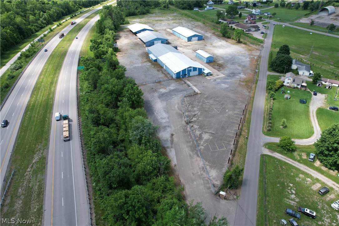 1490 Truss Road - Photo 1