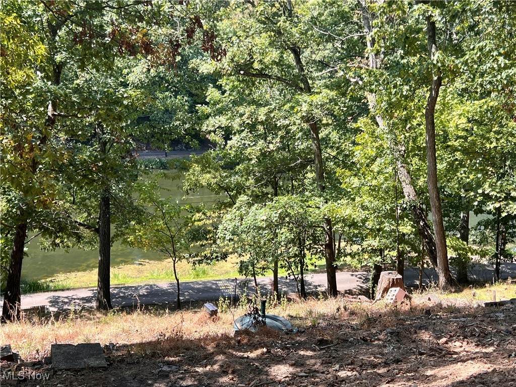 200 Club Drive - Photo 1