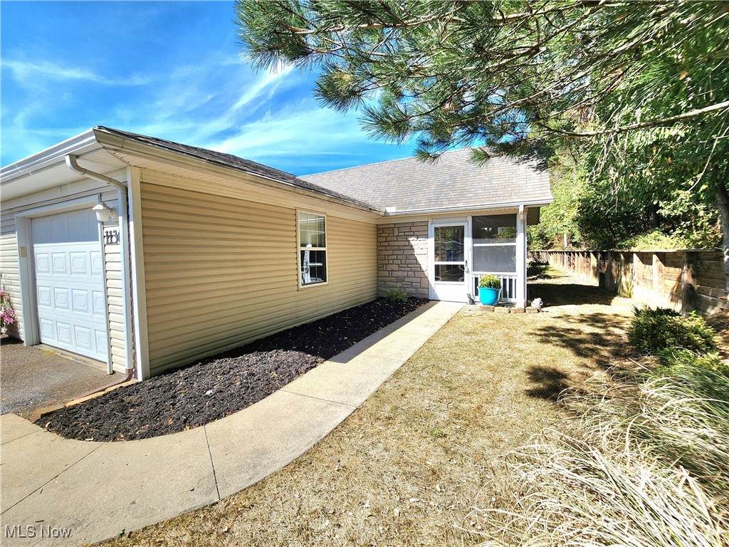 1136 Chatham Drive - Photo 1