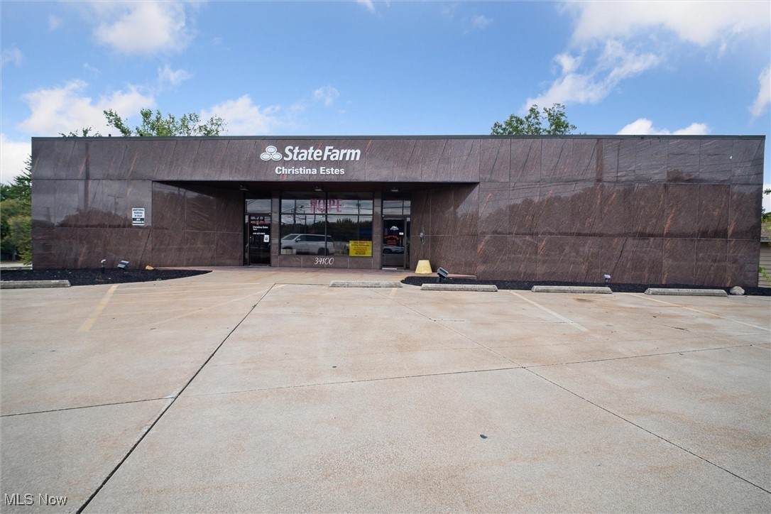 34100 Center Ridge Road - Photo 1