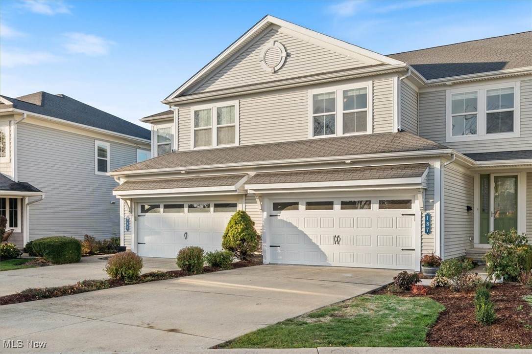 187 Seaview Drive - Photo 1