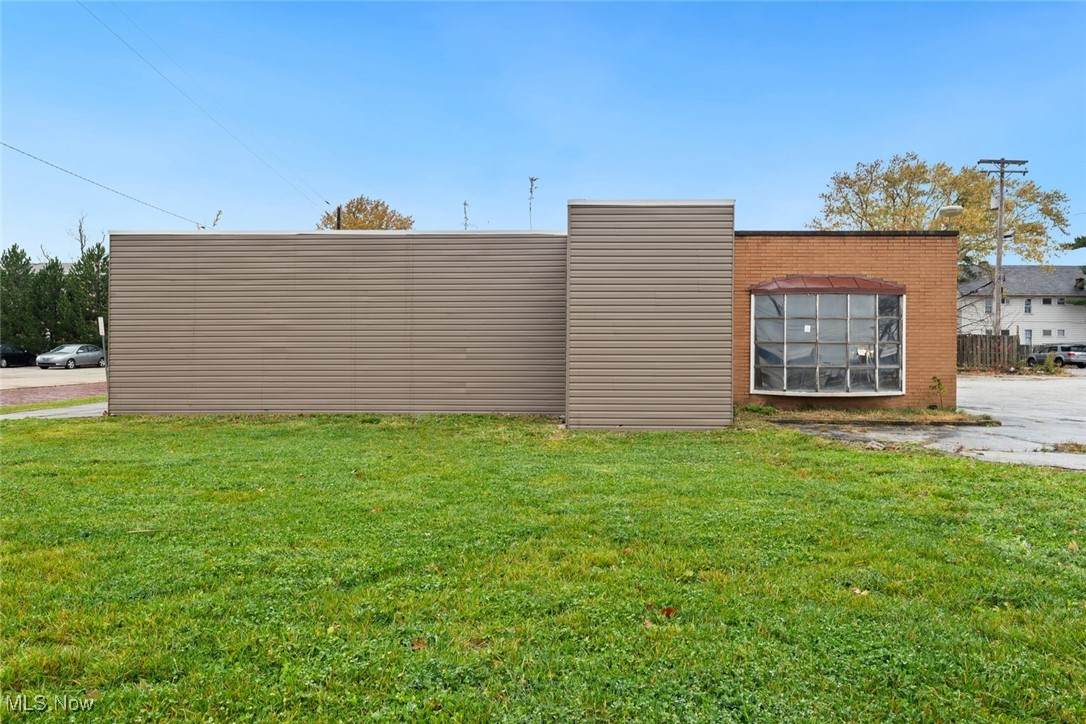 5222 Ridge Road - Photo 1