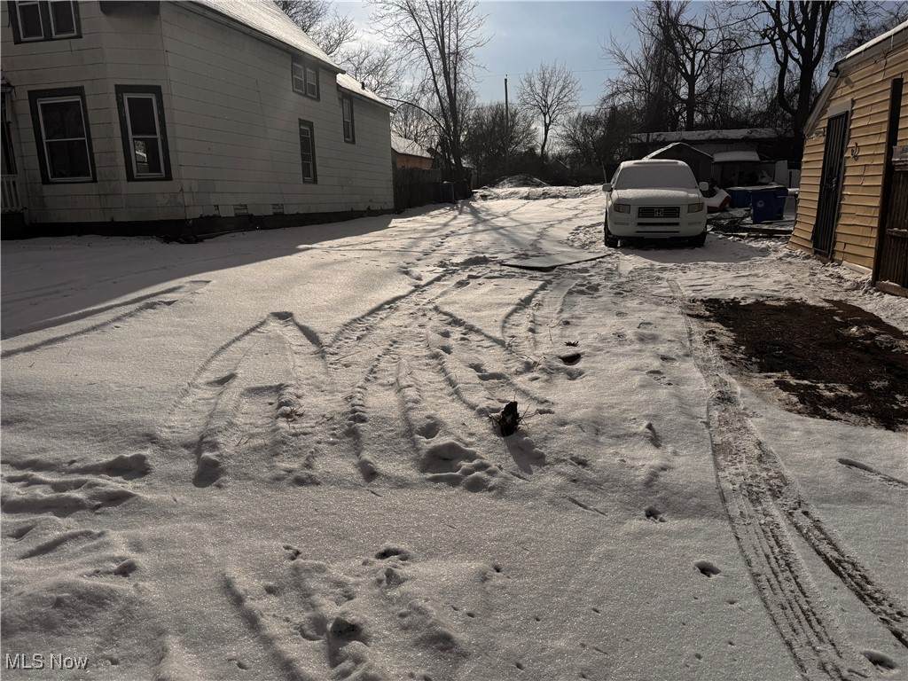 4926 Frazee Avenue - Photo 1