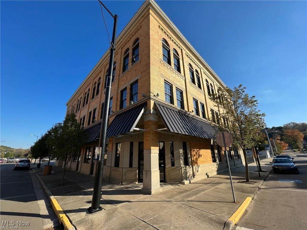 202 3rd Street - Photo 1