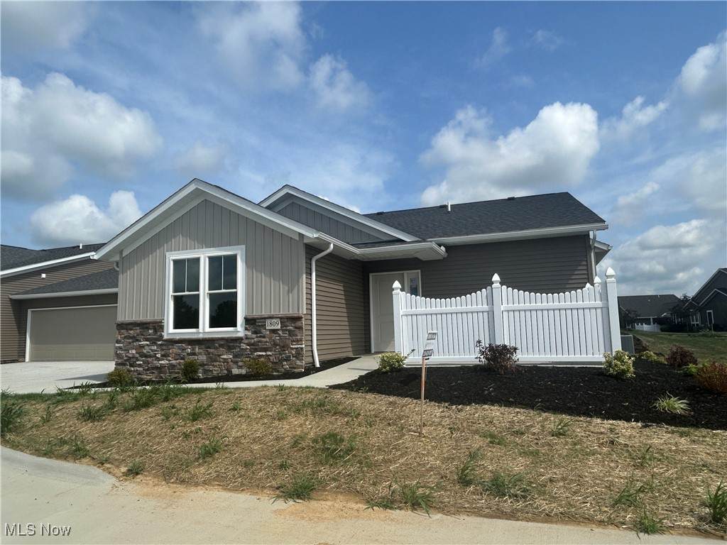 1809 Blackberry Lane - Photo 1