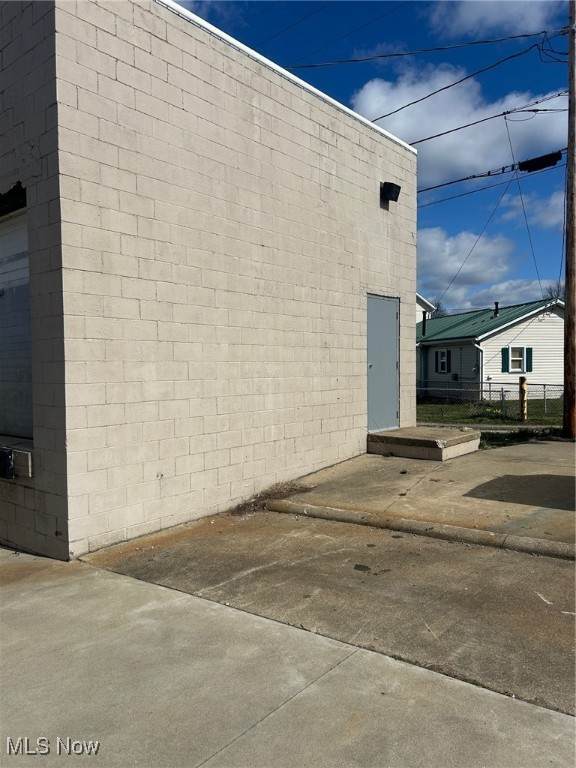 213 Wooster Avenue - Photo 1
