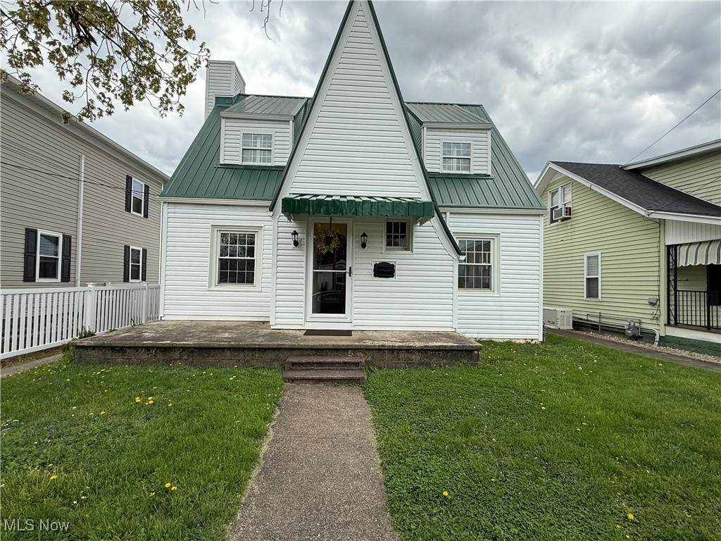 310 Barkwill Street - Photo 1