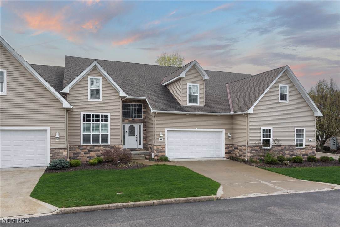 30029 Shadow Creek Drive - Photo 1