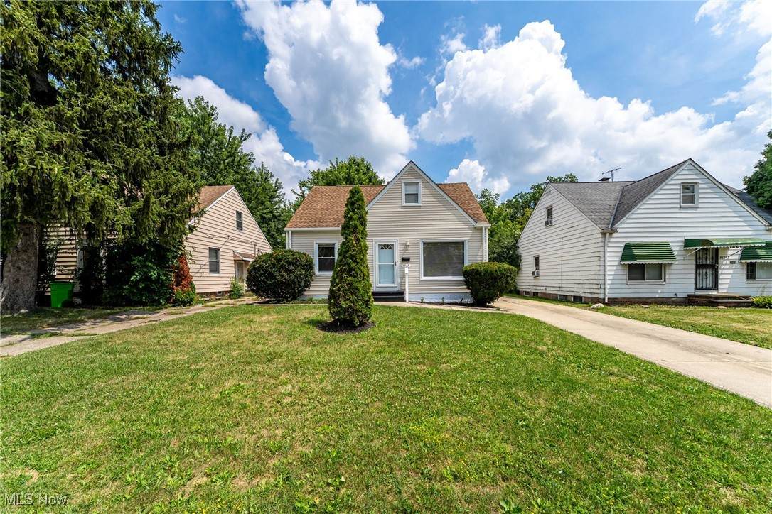 3917 Warrensville Center Road - Photo 1