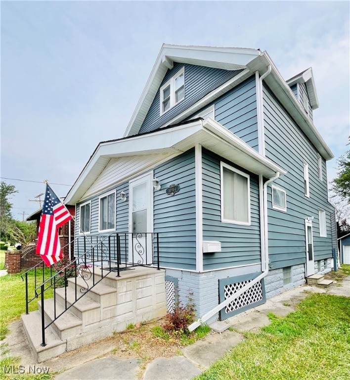 10914 Fidelity Avenue - Photo 1