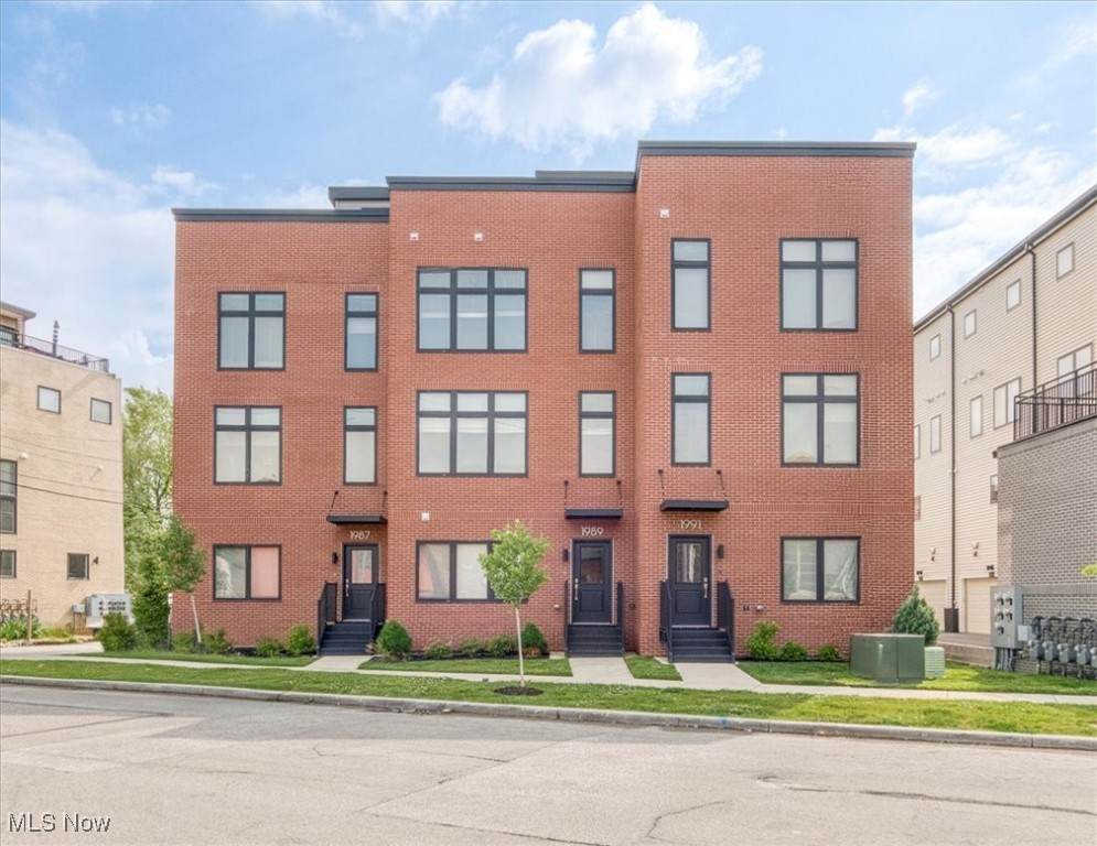 1989 47th Street - Photo 1