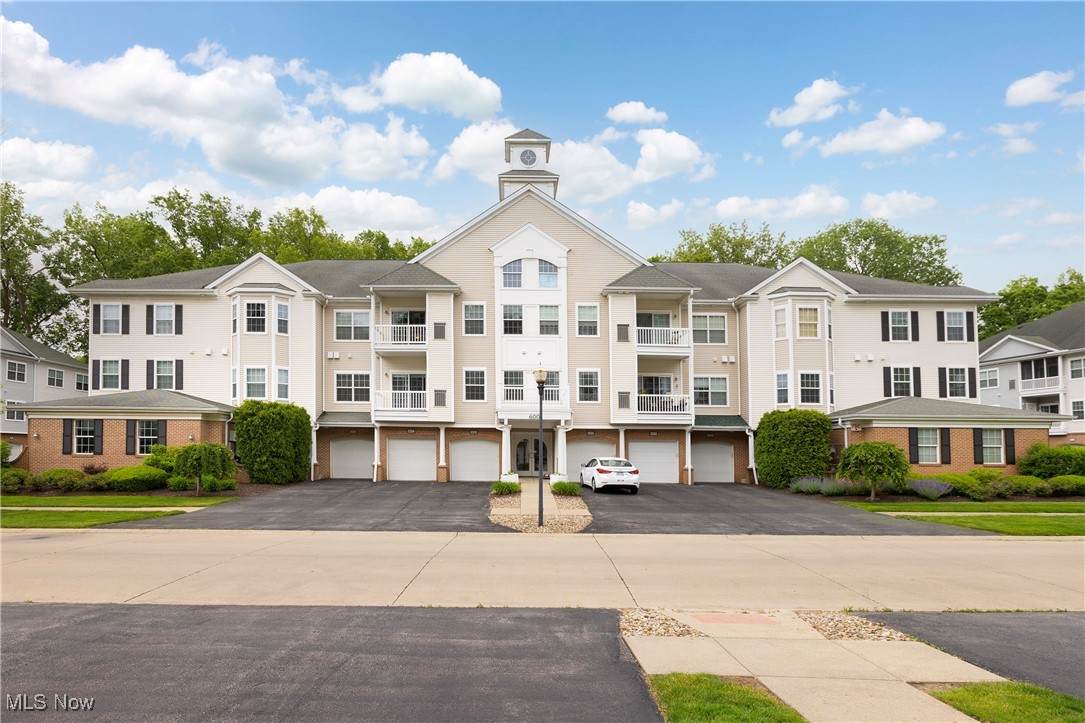 610 Aqua Marine Boulevard - Photo 1
