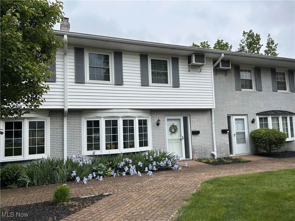 3 Meadowlawn Drive - Photo 1