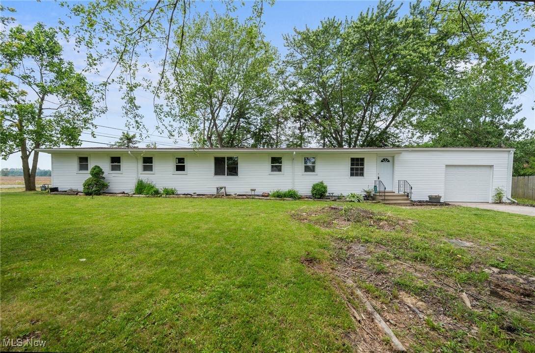 403 Palomino Court - Photo 1