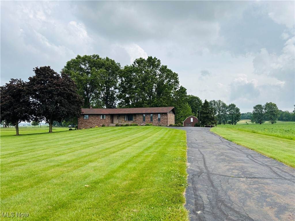 6471 Easton Road - Photo 1