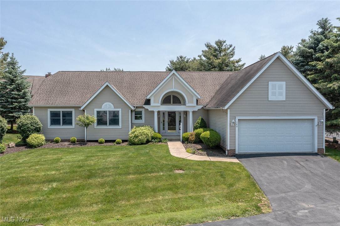 140 Bay Hill Drive - Photo 1