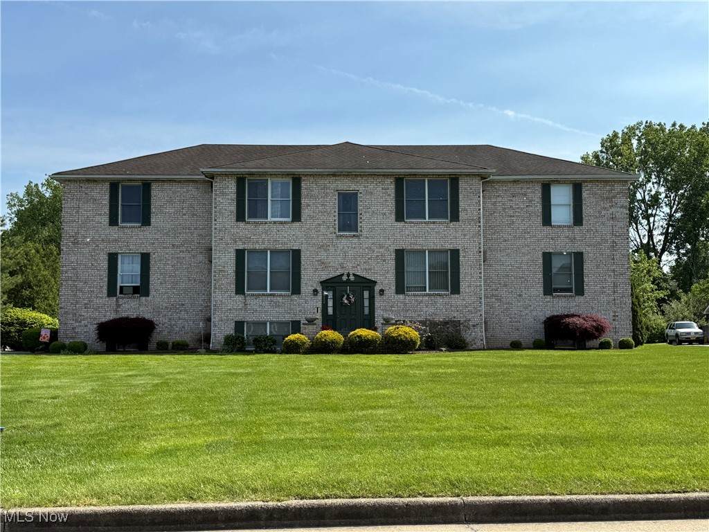 912 Pearson Circle - Photo 1