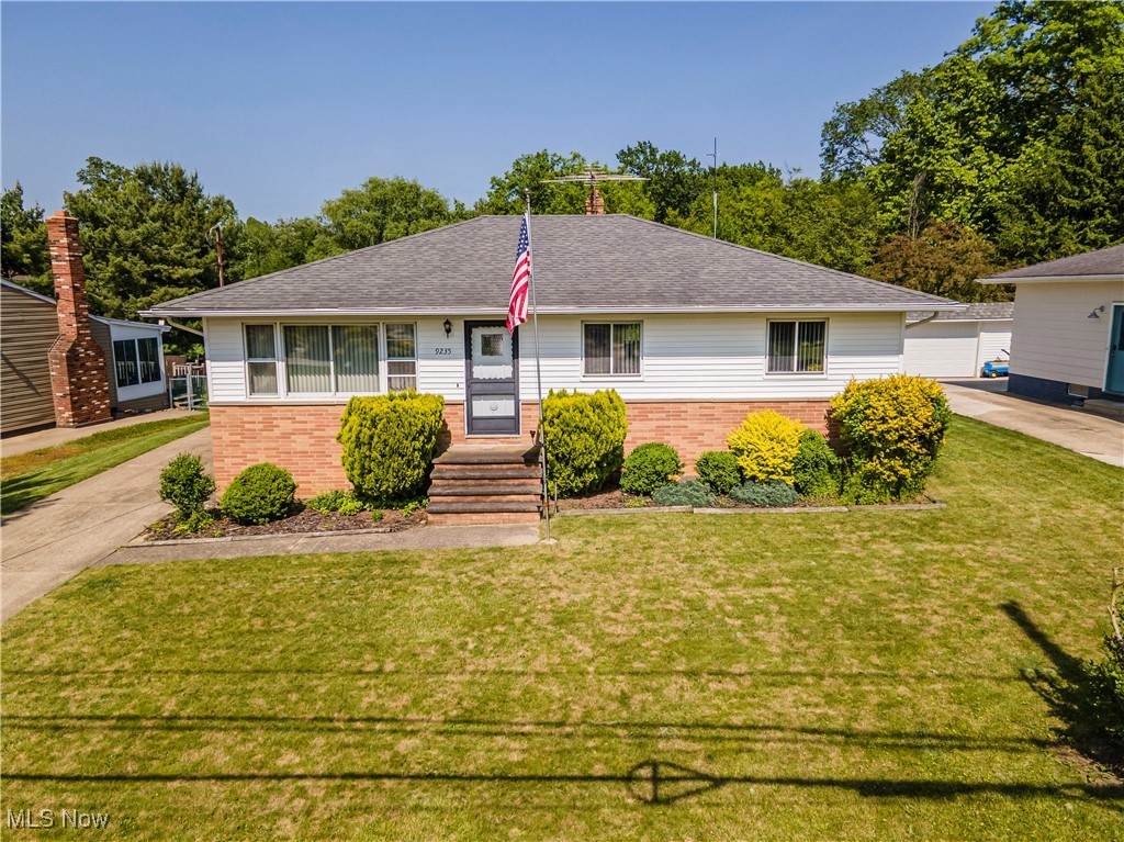 9235 Lincoln Drive - Photo 1