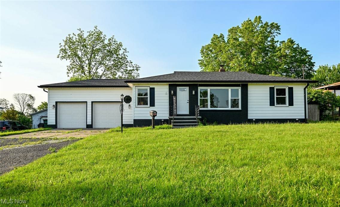 357 Paige Avenue - Photo 1