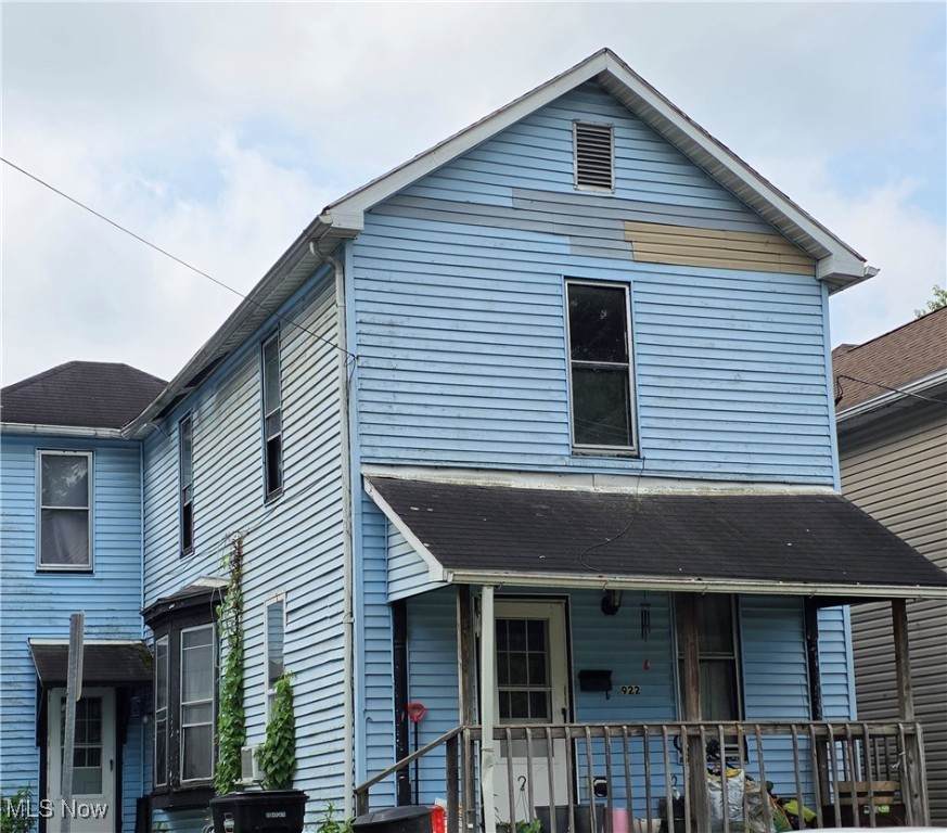 922 Ayers Street - Photo 1