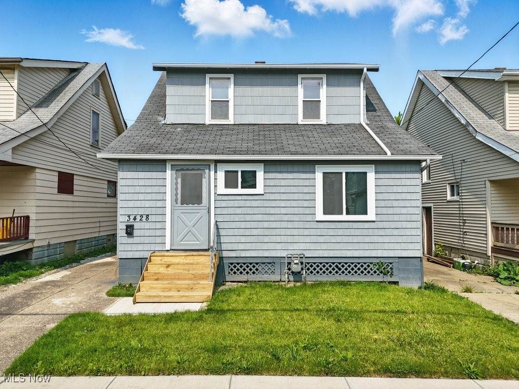3428 90th Street - Photo 1