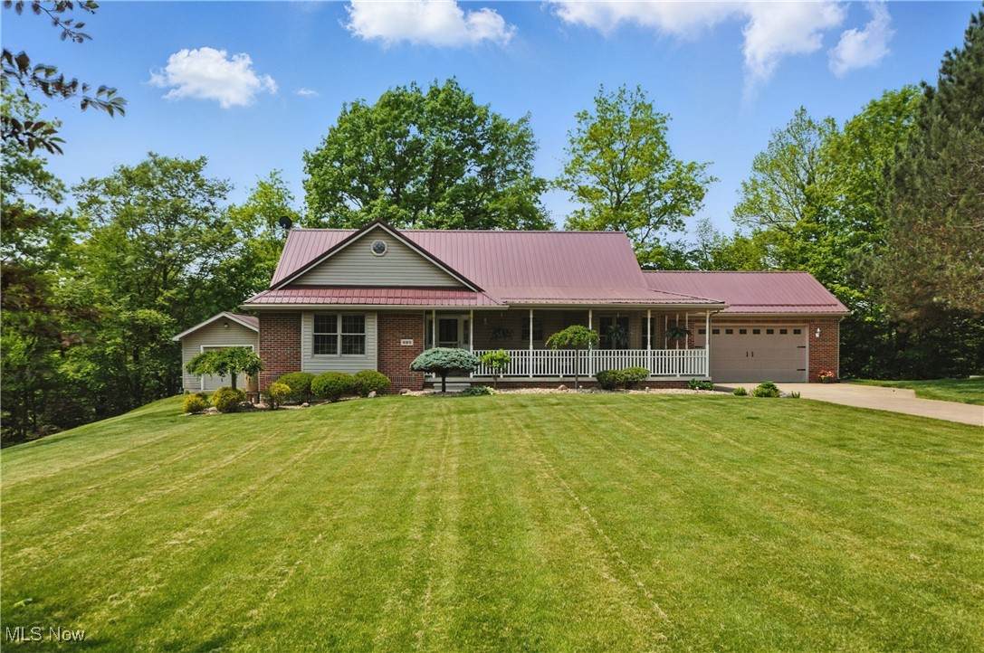 685 Timothy Drive - Photo 1