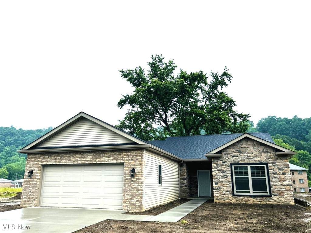 279 Haley Circle - Photo 1