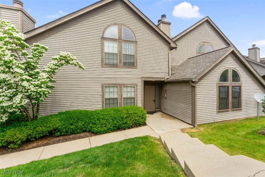 4044 Saint Andrews Court - Photo 1