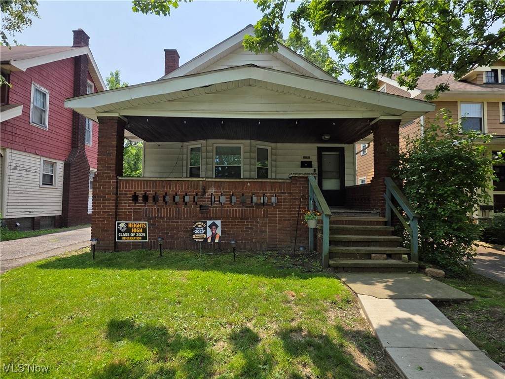 3270 Berkshire Road - Photo 1