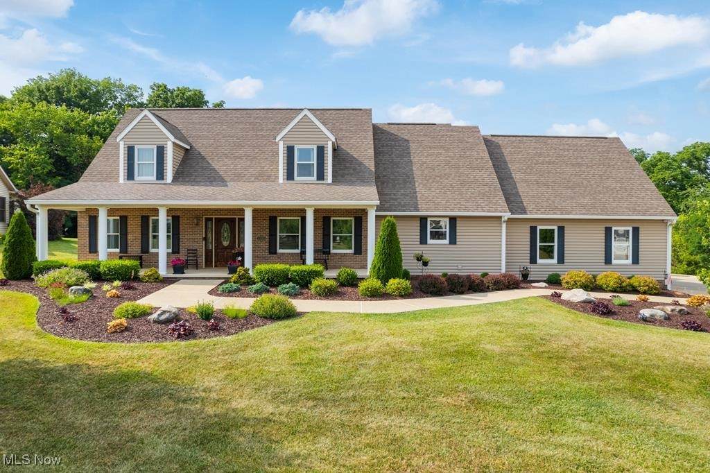 852 Stone Creek Boulevard - Photo 1