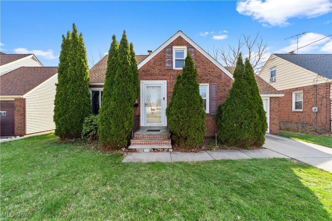 869 260th Street - Photo 1