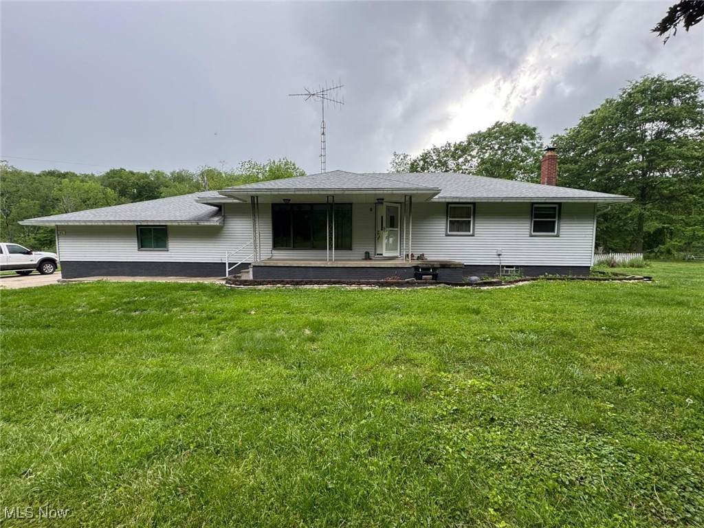 85 Arrow Road - Photo 1