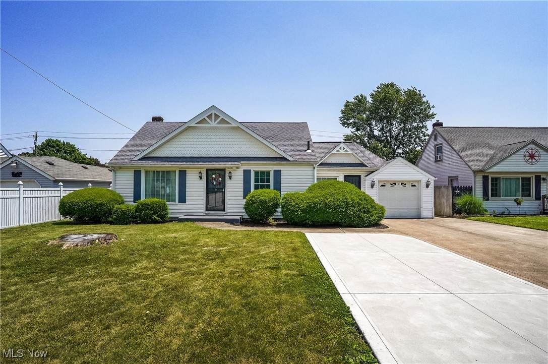 328 Valleyview Avenue - Photo 1