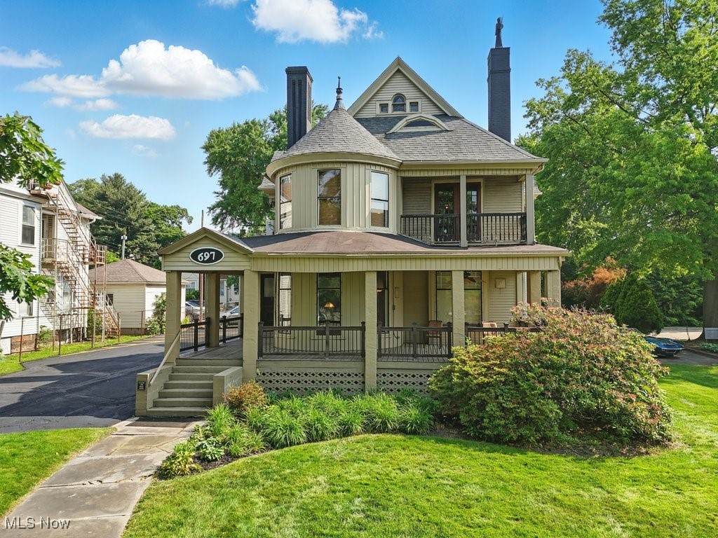 697 Market Street - Photo 1